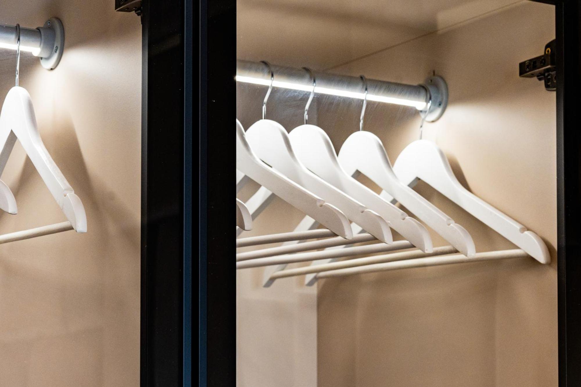 Fashion Stay-Valentino Apartment - By Openhouse Giroc Exterior foto