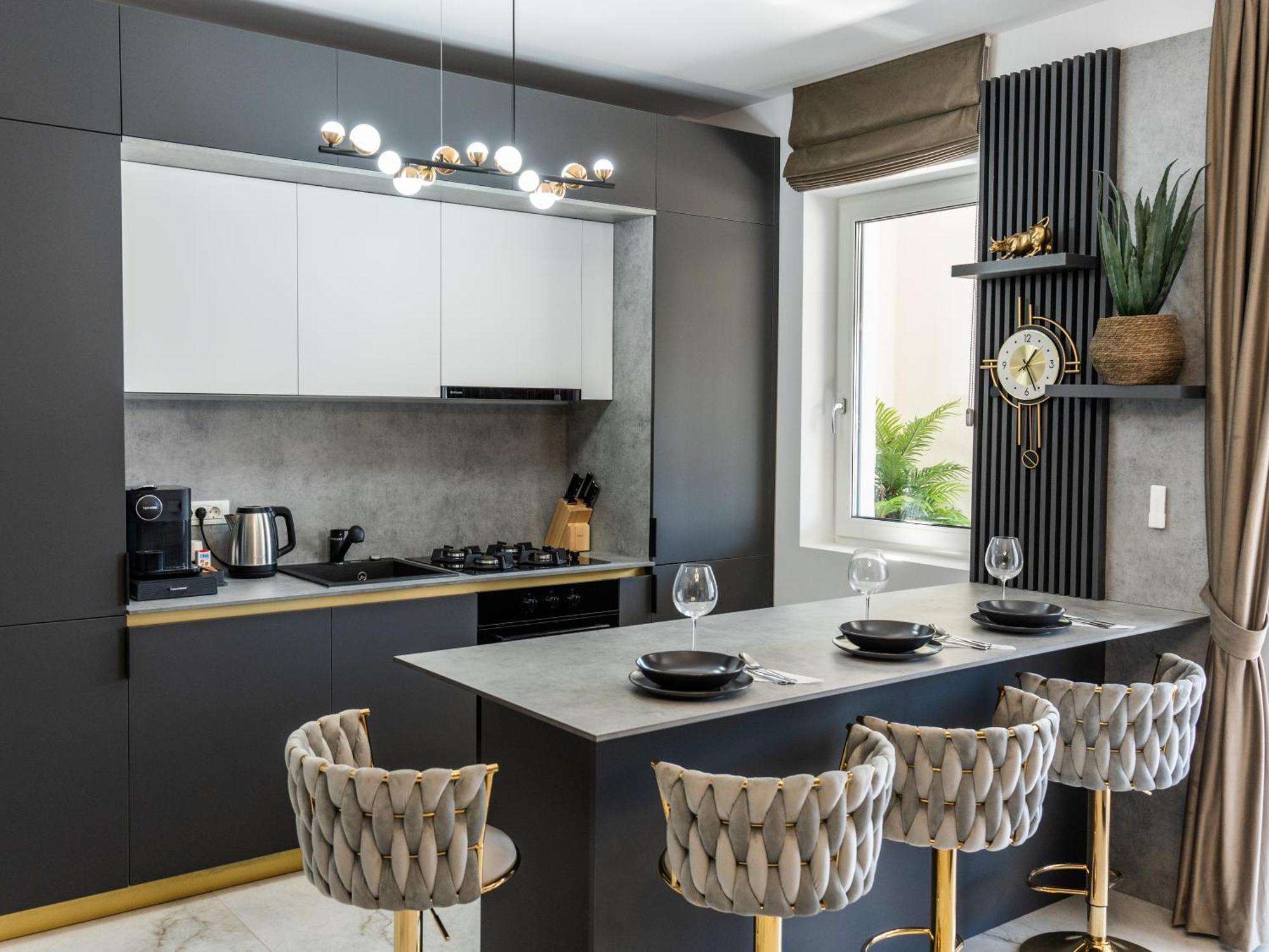 Fashion Stay-Valentino Apartment - By Openhouse Giroc Exterior foto